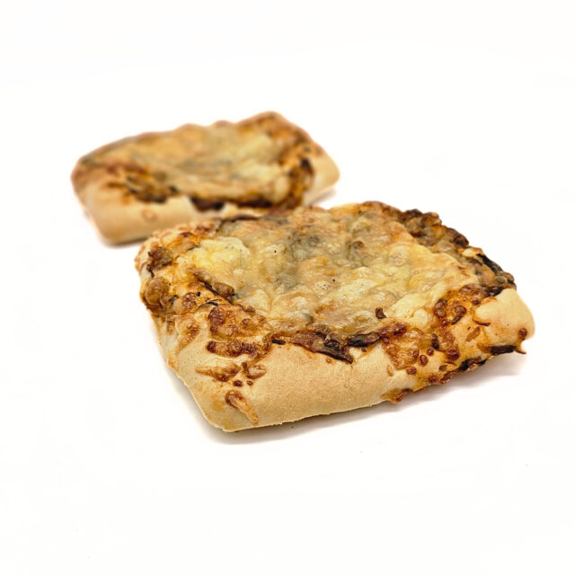 pizzerka z pieczarkami